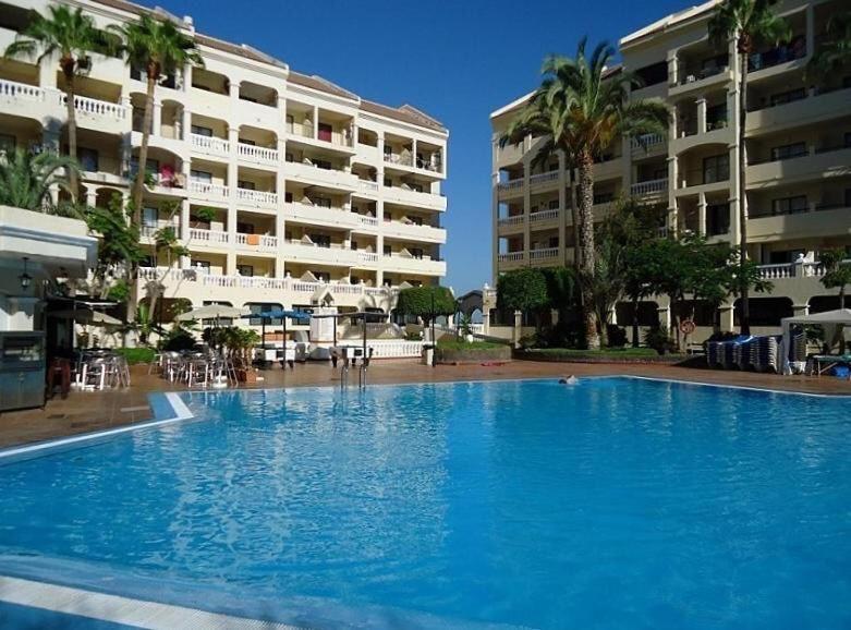 Panoramic 2 Bed Penthouse Daire Los Cristianos  Dış mekan fotoğraf