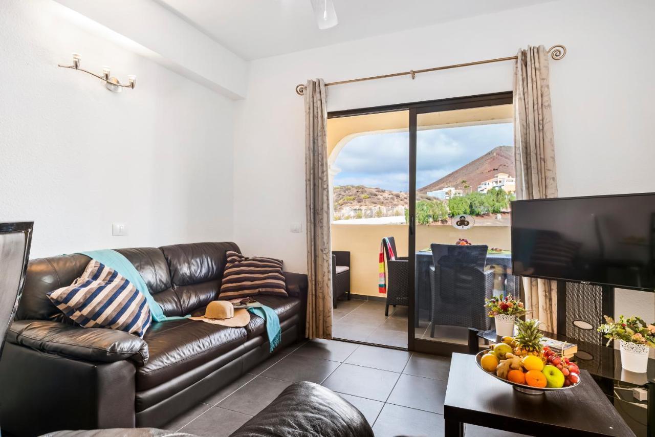 Panoramic 2 Bed Penthouse Daire Los Cristianos  Dış mekan fotoğraf