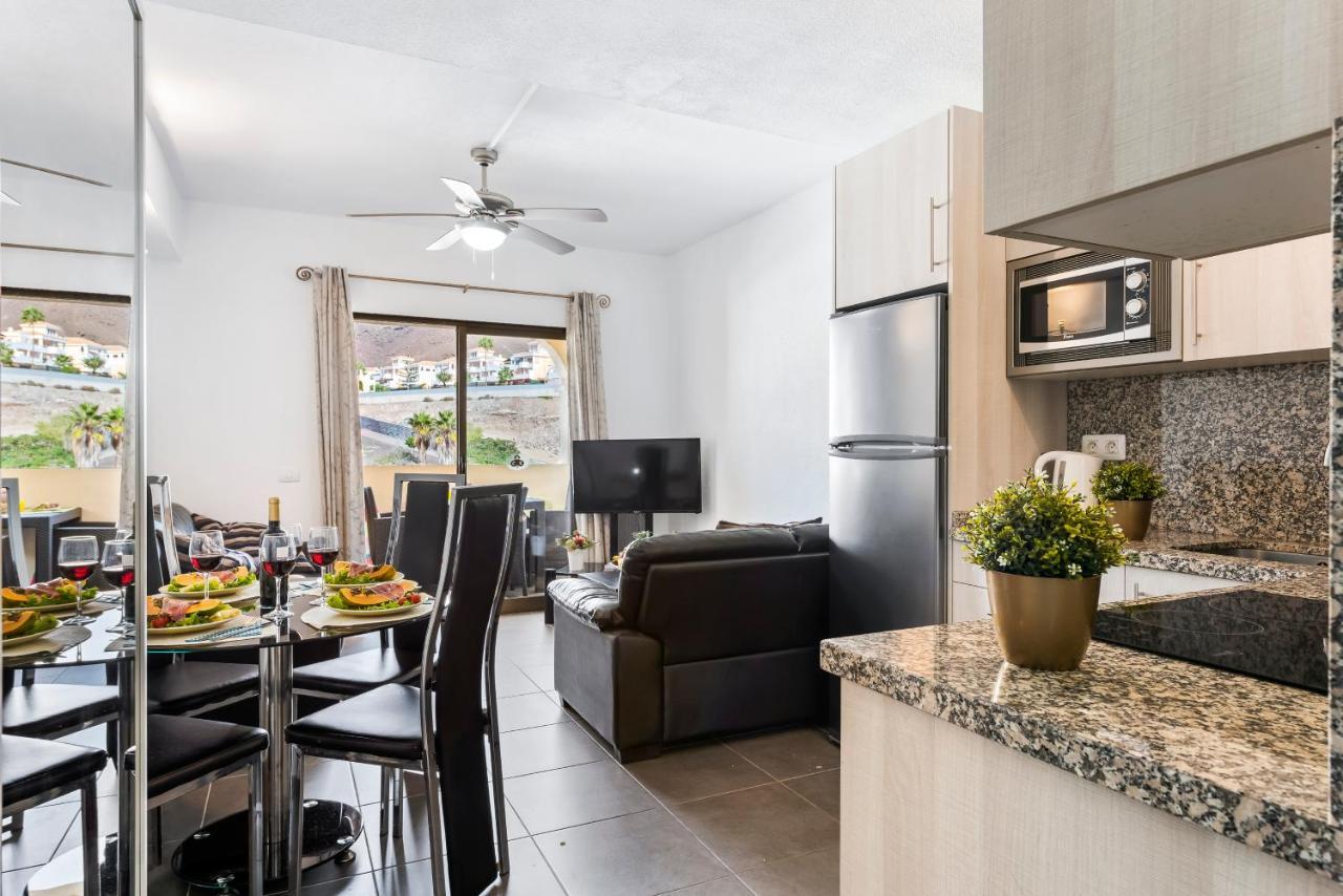 Panoramic 2 Bed Penthouse Daire Los Cristianos  Dış mekan fotoğraf