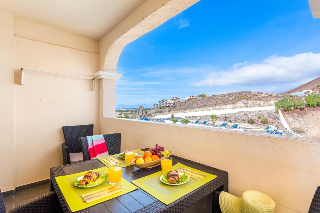 Panoramic 2 Bed Penthouse Daire Los Cristianos  Dış mekan fotoğraf